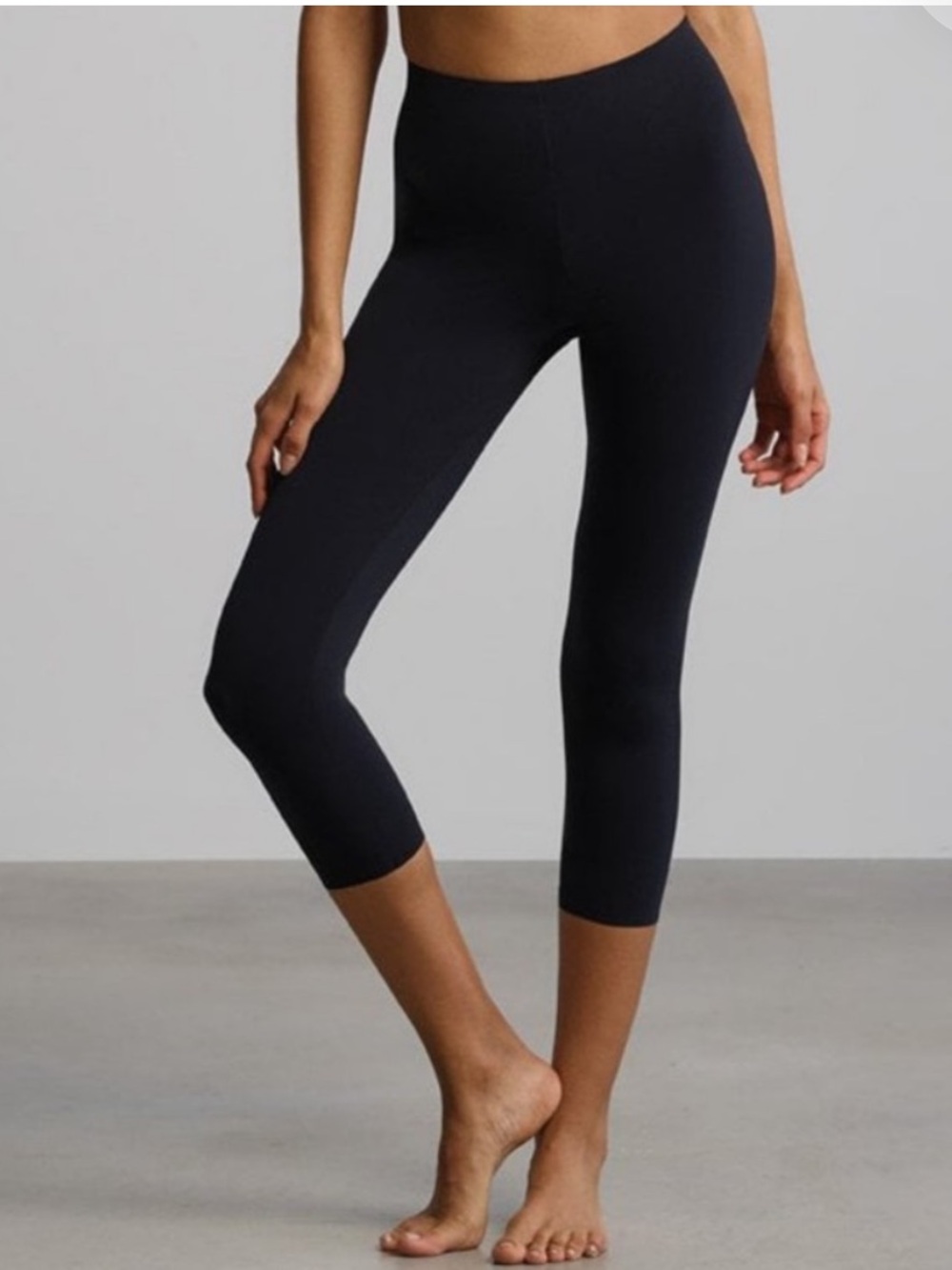 Commando Fast Track Cropped Capri Black Leggings Size S/M